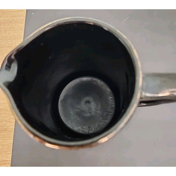 Vintage Chatsworth England Medium Pitcher, Black w Raised Flowers/Gold Design - Picture 4 of 8